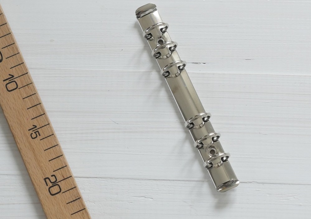 Кольцевой механизм А6 (18 см) на 6 отверстий, внутренний диаметр колец 2,5 см, цвет: Серебро