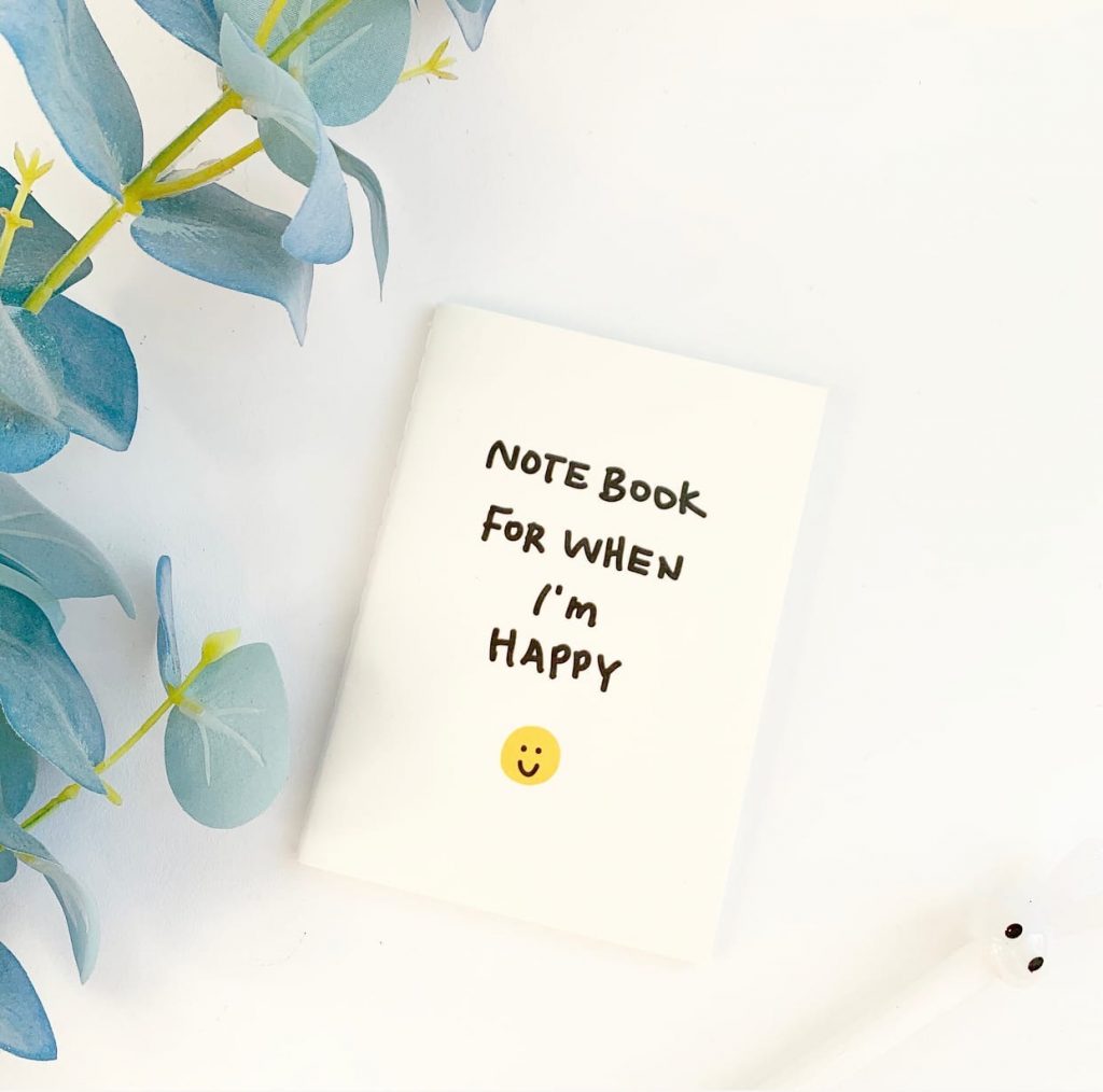 Блокнотик с листами в точку белый Note book for when i'm happy