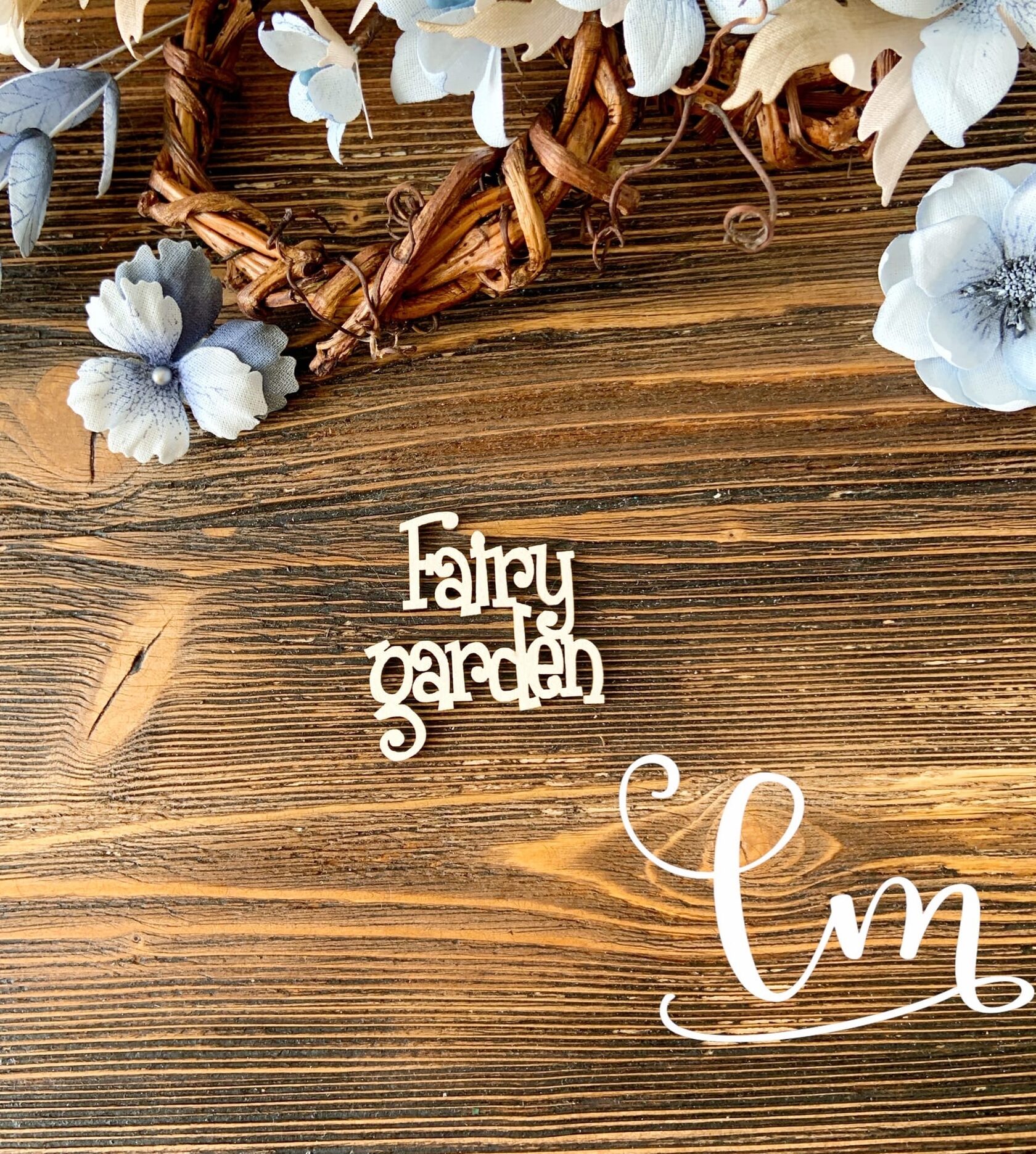 Чипборд  надпись Fairy garden 4 см, от LeoMammy, LM-FA14