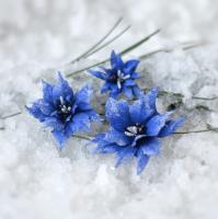 Набор тканевых цветов "Пуансеттии" ярко-синие, 3 шт, от Ваниной Оксаны