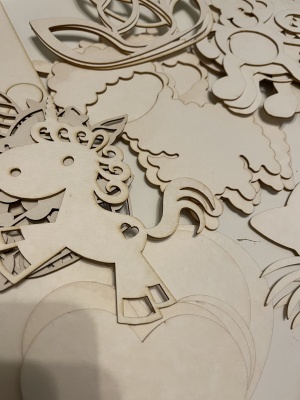 Сет заготовок для тиснения из пивного картона "Для девочек"